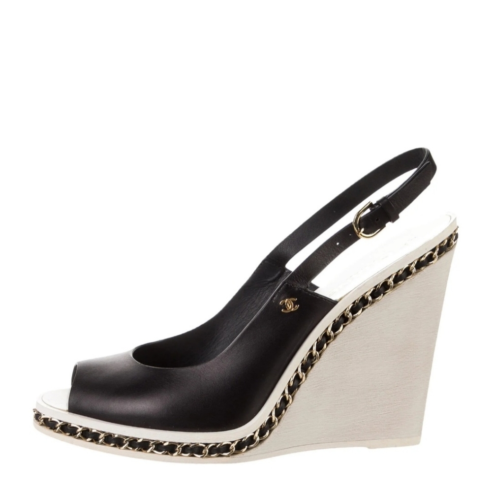 Chanel Slingback - Picture 3 of 8